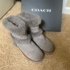 Coach boots